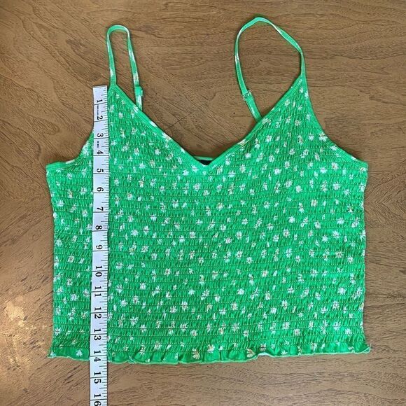 ASOS Kelly Green Floral Smocked Crop Tank Top Size 14 - Picture 4 of 6